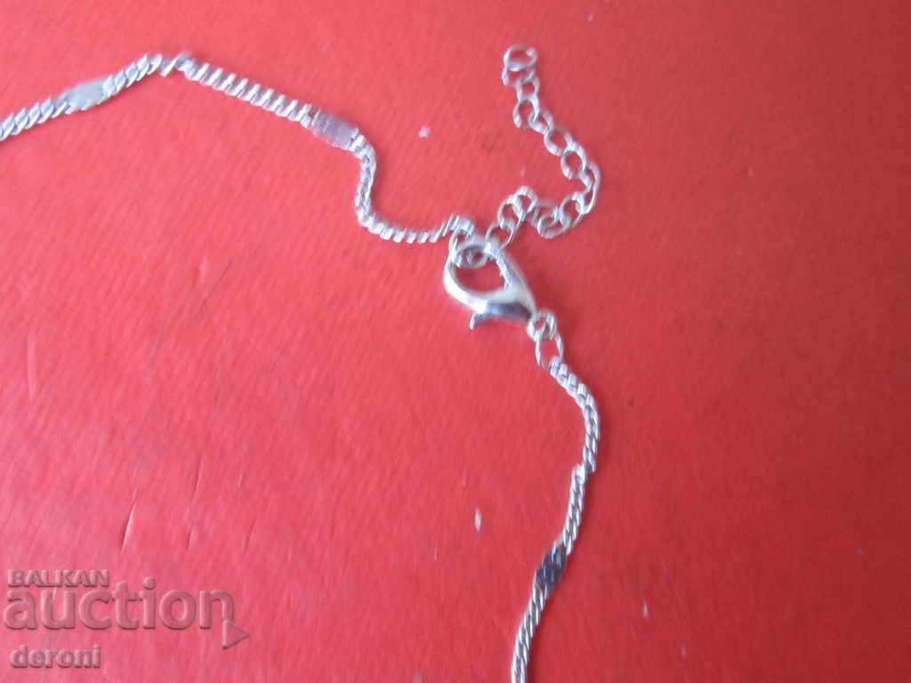 Auction  Great necklace necklace with stone