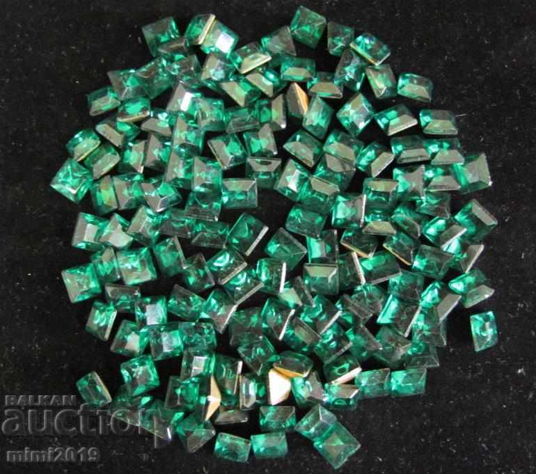 Antique Vintage Polished Crystals for Jewelry Bohemia with price 24.50 BGN | € 12.53 Antique Vintage Polished Crystals for Jewelry Bohemia with price 24.50 BGN | € 12.53