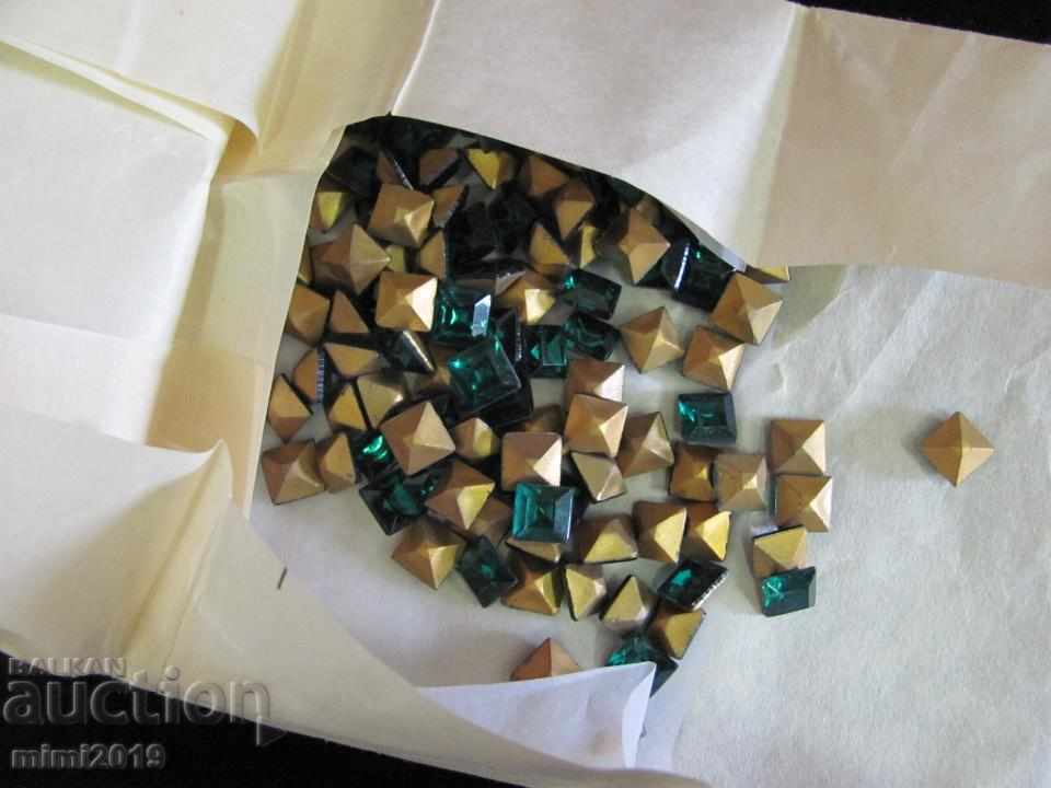 Auction Antique Vintage Polished Crystals for Jewelry Bohemia Auction Antique Vintage Polished Crystals for Jewelry Bohemia