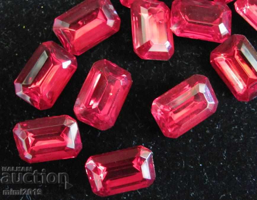 Auction Antique Vintage Polished Crystals for Jewelry Bohemia Auction Antique Vintage Polished Crystals for Jewelry Bohemia