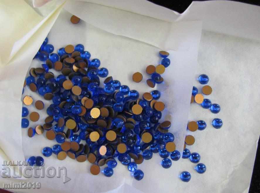 Delivery of Antique Vintage Polished Crystals for Jewelry Bohemia Delivery of Antique Vintage Polished Crystals for Jewelry Bohemia