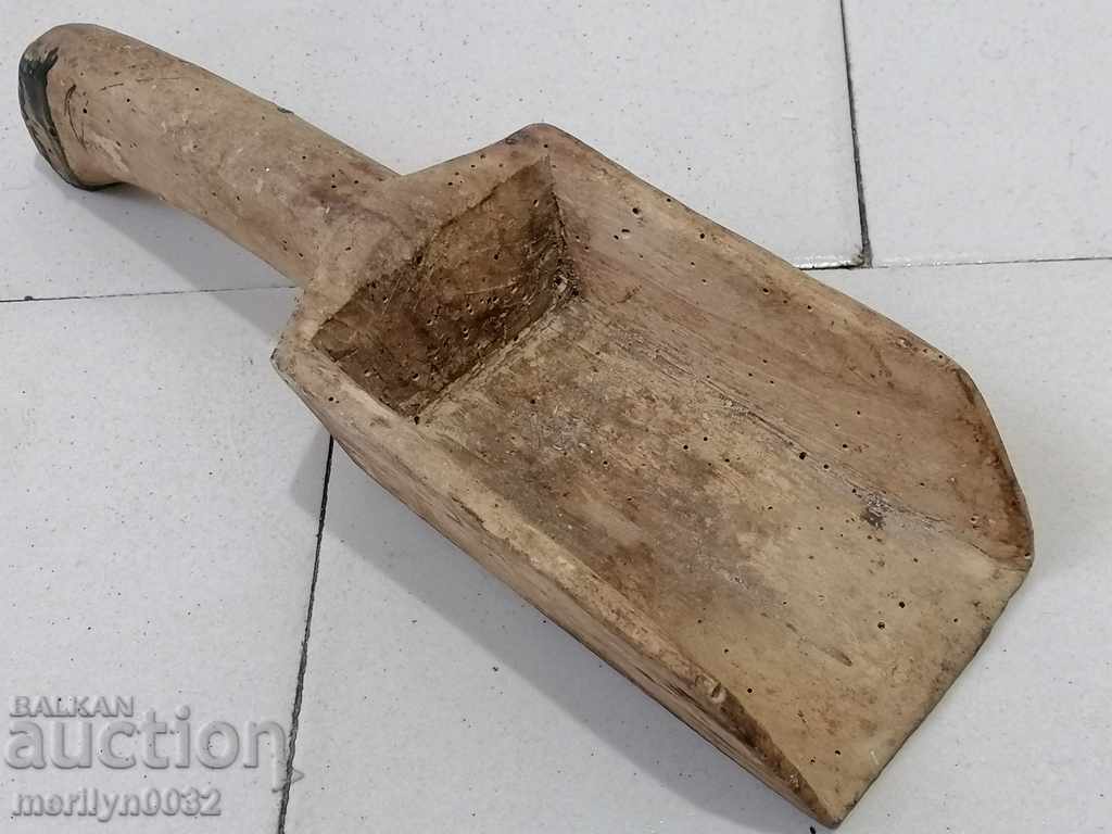 Стара дървена лопата, лопатка, дървения