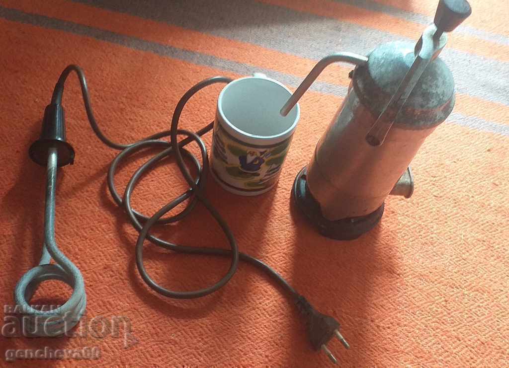 Oala sub presiune mare si cafetiera de la SOCA cu preț 15.00 BGN | € 7.67