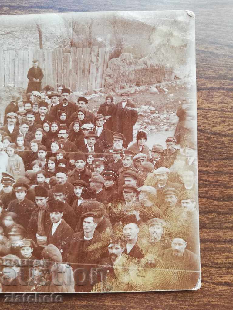 Delivery of old photo Delivery of old photo