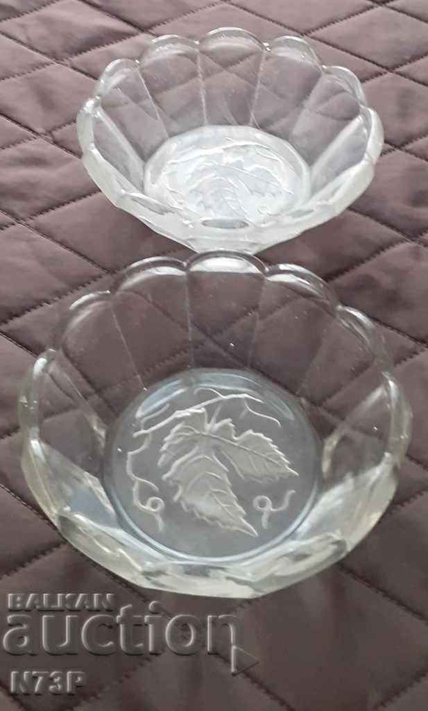 СТАРИ СТЪКЛЕНИ КУПИЧКИ 2 БР. РЕТРО. с цена 5.00 лв. | € 2.56 СТАРИ СТЪКЛЕНИ КУПИЧКИ 2 БР. РЕТРО. с цена 5.00 лв. | € 2.56