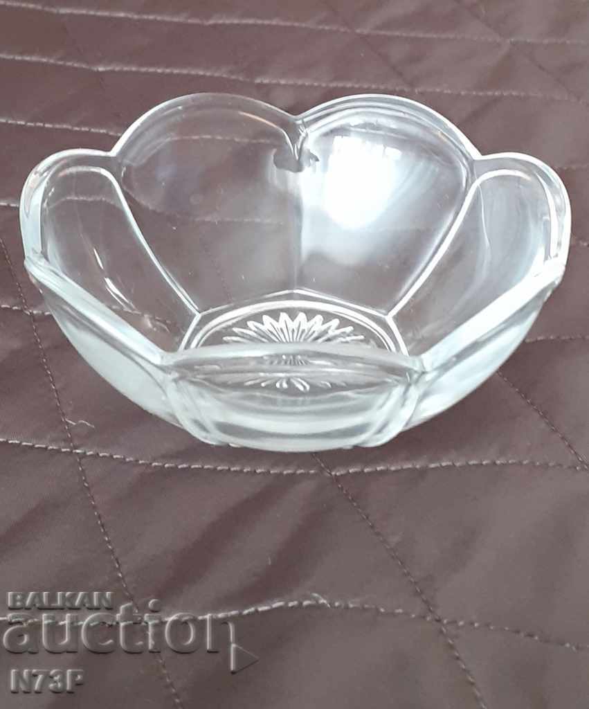 OLD GLASS BUY. RETRO.COLLECTION. with price 3.00 BGN | € 1.53 OLD GLASS BUY. RETRO.COLLECTION. with price 3.00 BGN | € 1.53