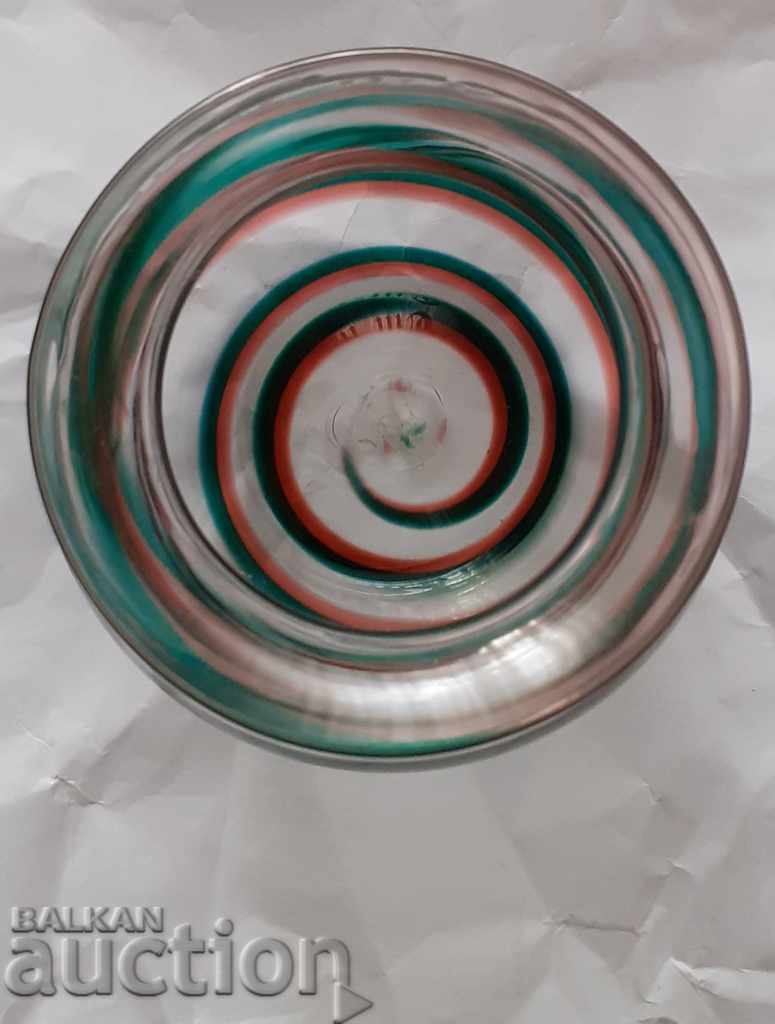 Auction  STYLISH VASE. HANDMADE.