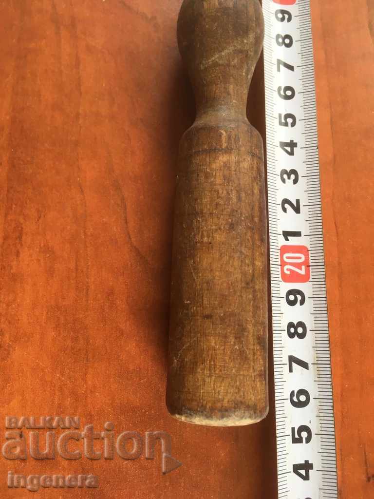 Auction  HAMMER ANCIENT TREE PUSH CLICK
