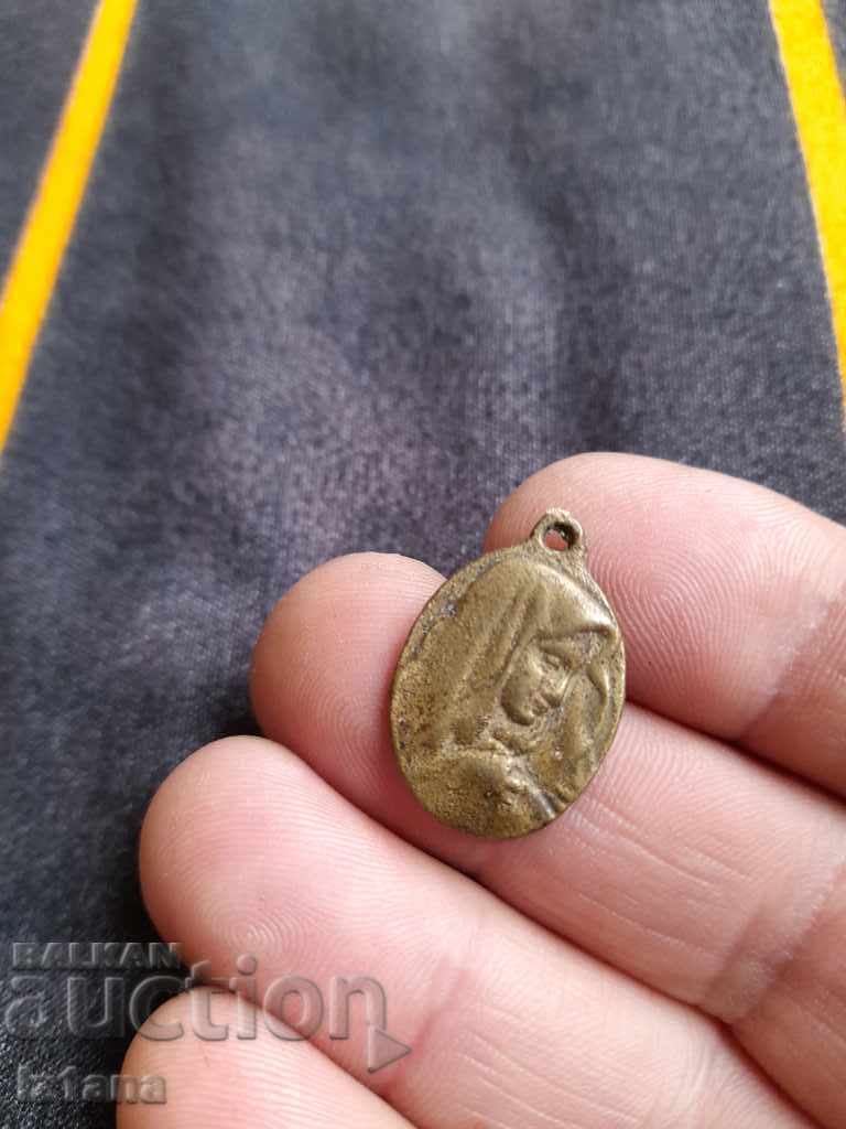 Стара висулка за колие с цена 12.00 лв. | € 6.14 Стара висулка за колие с цена 12.00 лв. | € 6.14