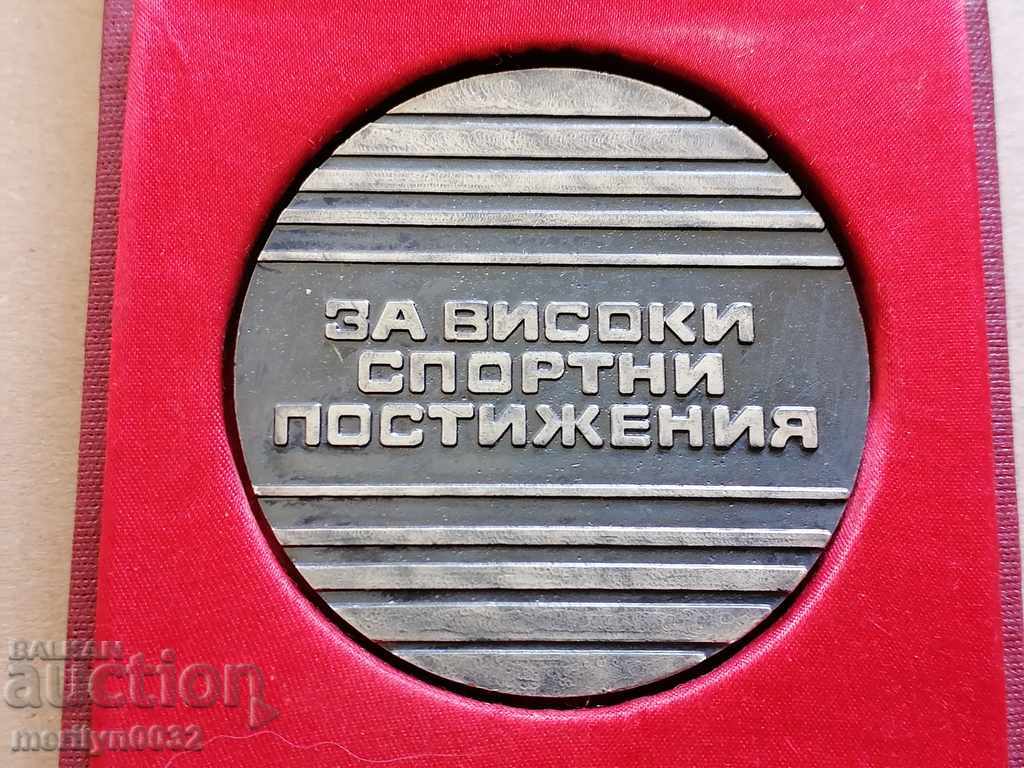 Auction Old Soccer Plaque, Medal, Badge, Sign, Order Auction Old Soccer Plaque, Medal, Badge, Sign, Order