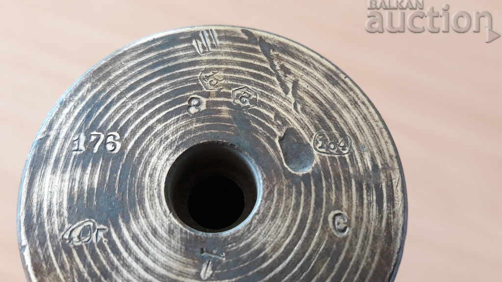 Доставка на старинна Гилза снаряд множество маркировки Доставка на старинна Гилза снаряд множество маркировки