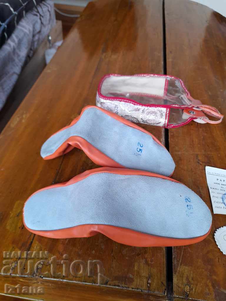 Livrarea Unghii vechi