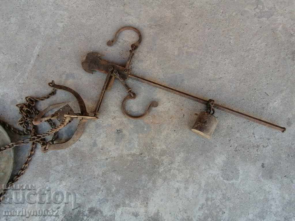 An old scale with a copper bowl, a mace, a wrought-iron scale - 7