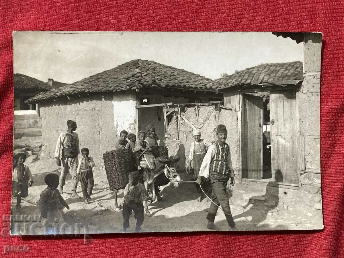 Delivery of Macedonia Life and culture of PSV