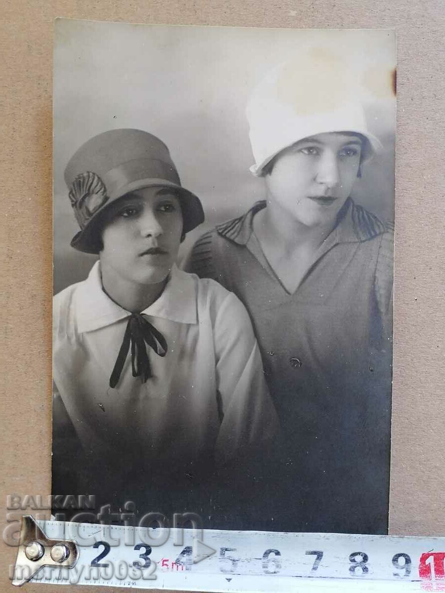 Delivery of Old photo kids photography Delivery of Old photo kids photography