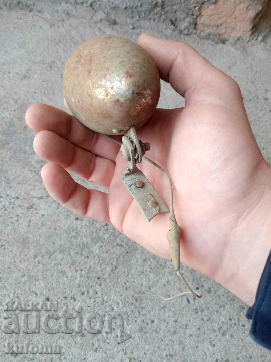 Доставка на Фар за велосипед- колело Доставка на Фар за велосипед- колело