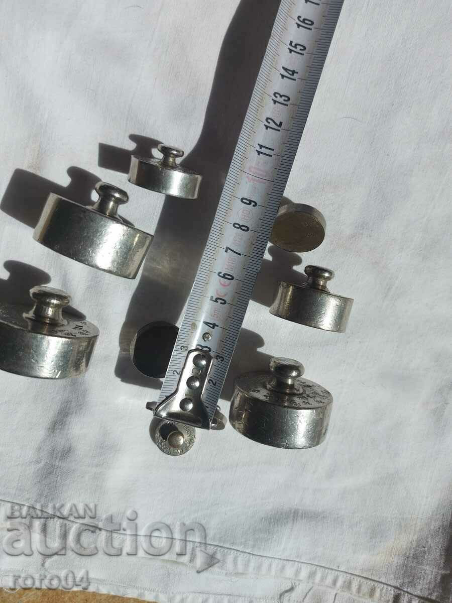 Delivery of MEASURES - WEIGHTS - BRONZE