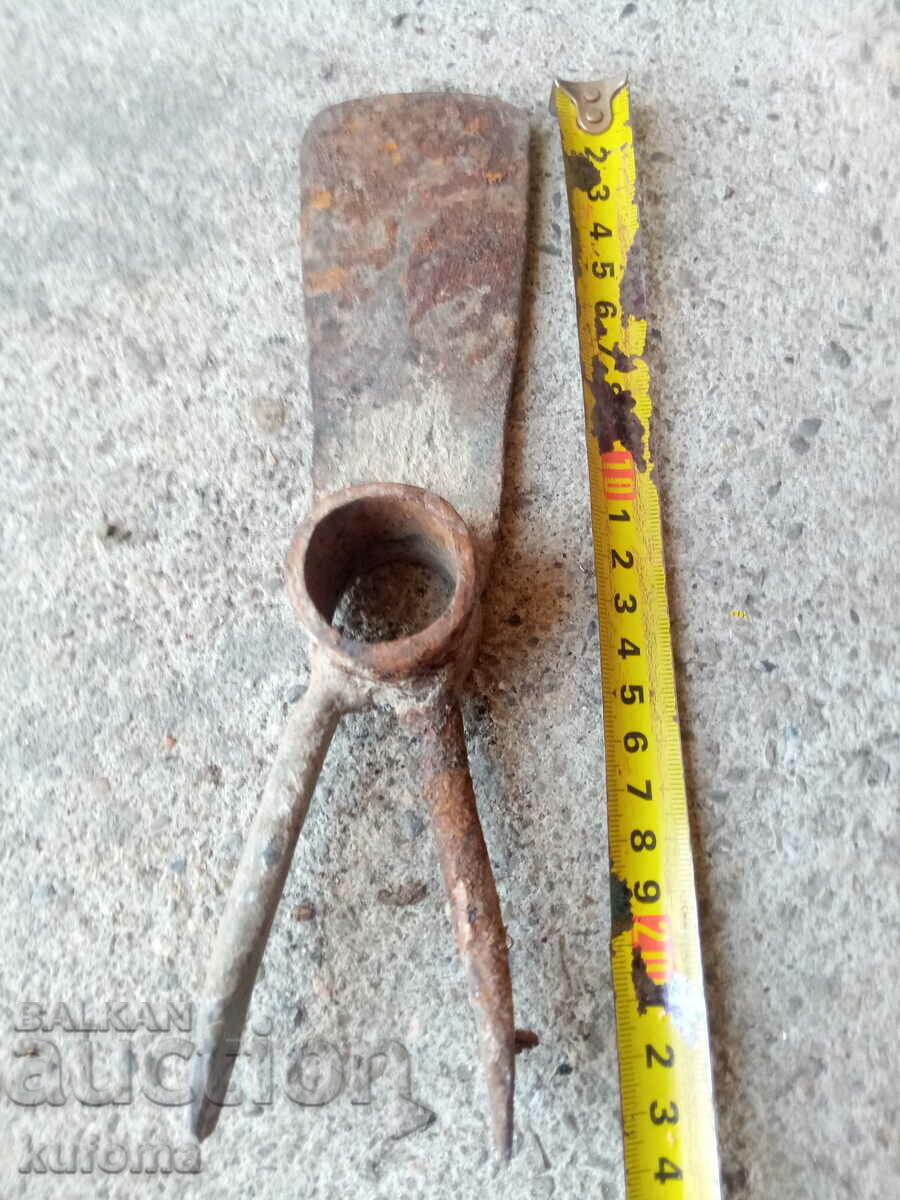 Стара мотика