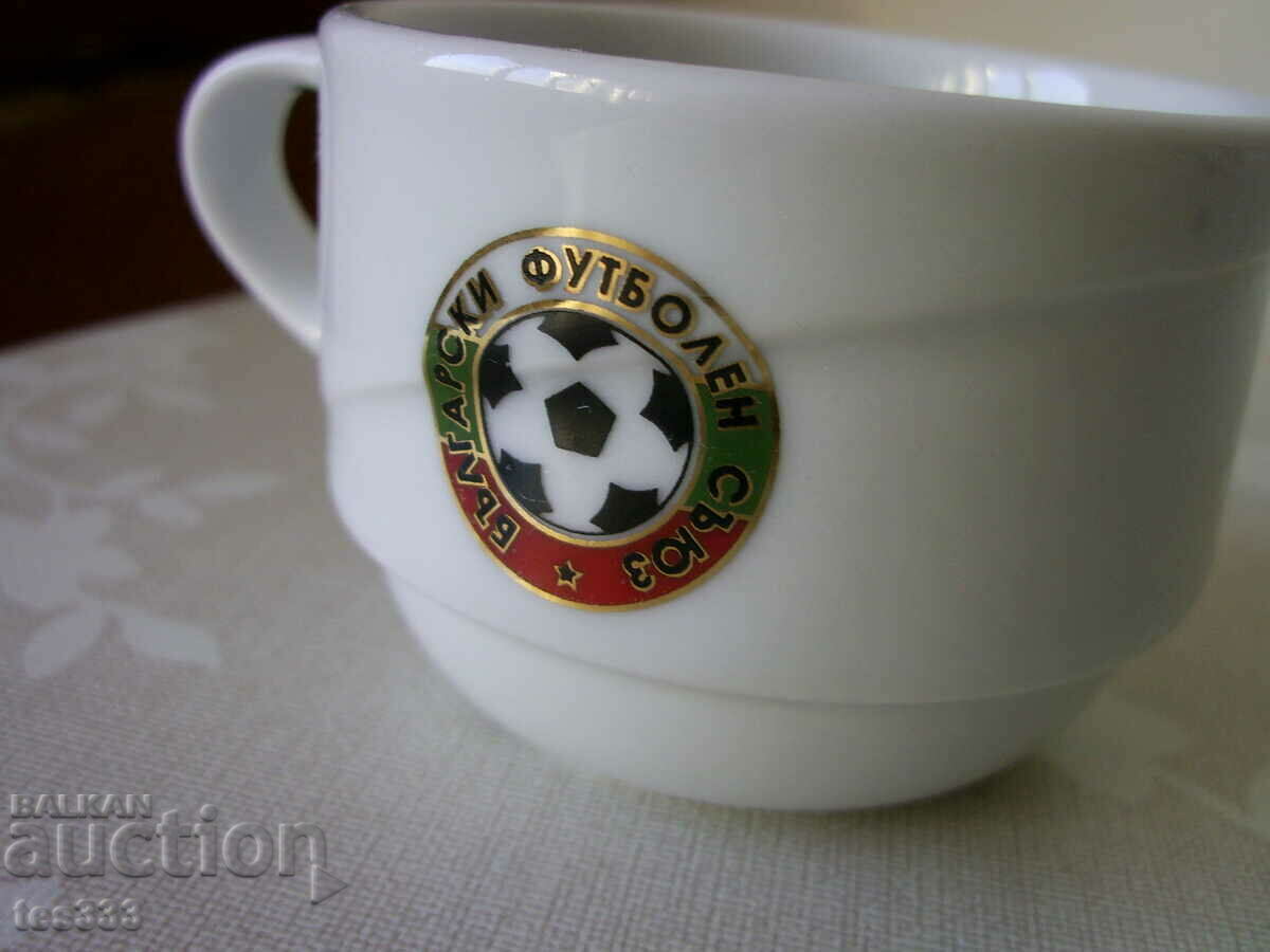 Cupă de porțelan Uniunea Bulgară de Fotbal cu preț € 2.56 | 5.01 BGN