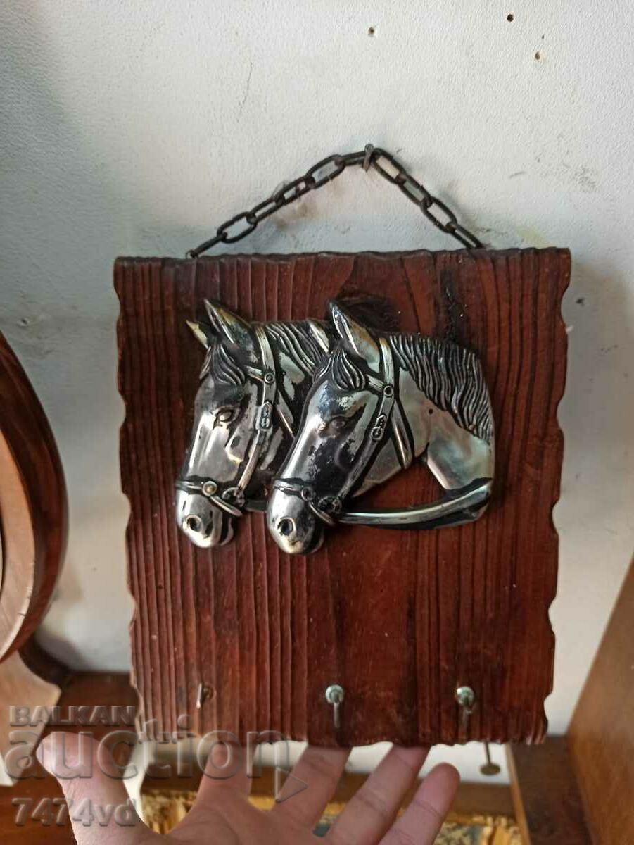 Delivery of Horse wall hanger Delivery of Horse wall hanger