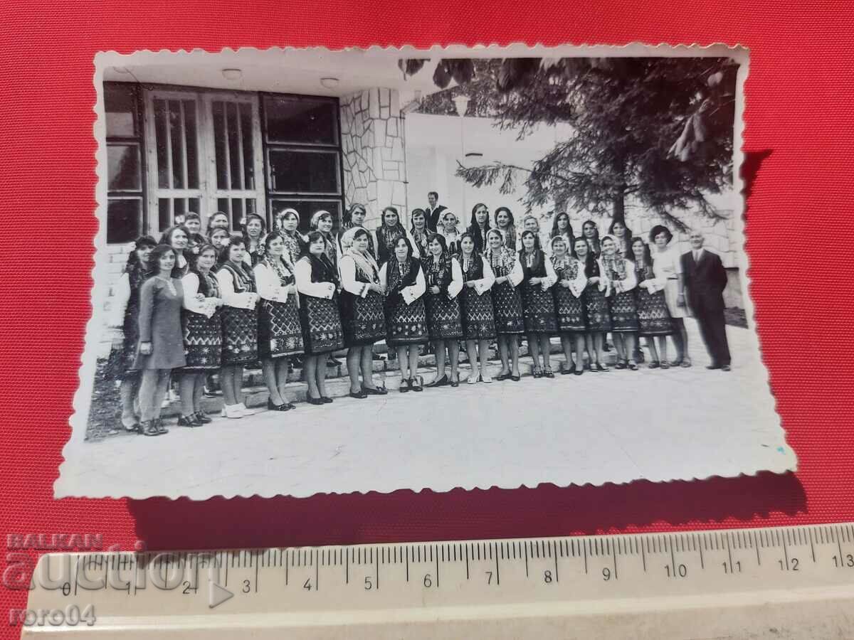 MEDIA - MOMI with price 8.99 BGN | € 4.60 MEDIA - MOMI with price 8.99 BGN | € 4.60