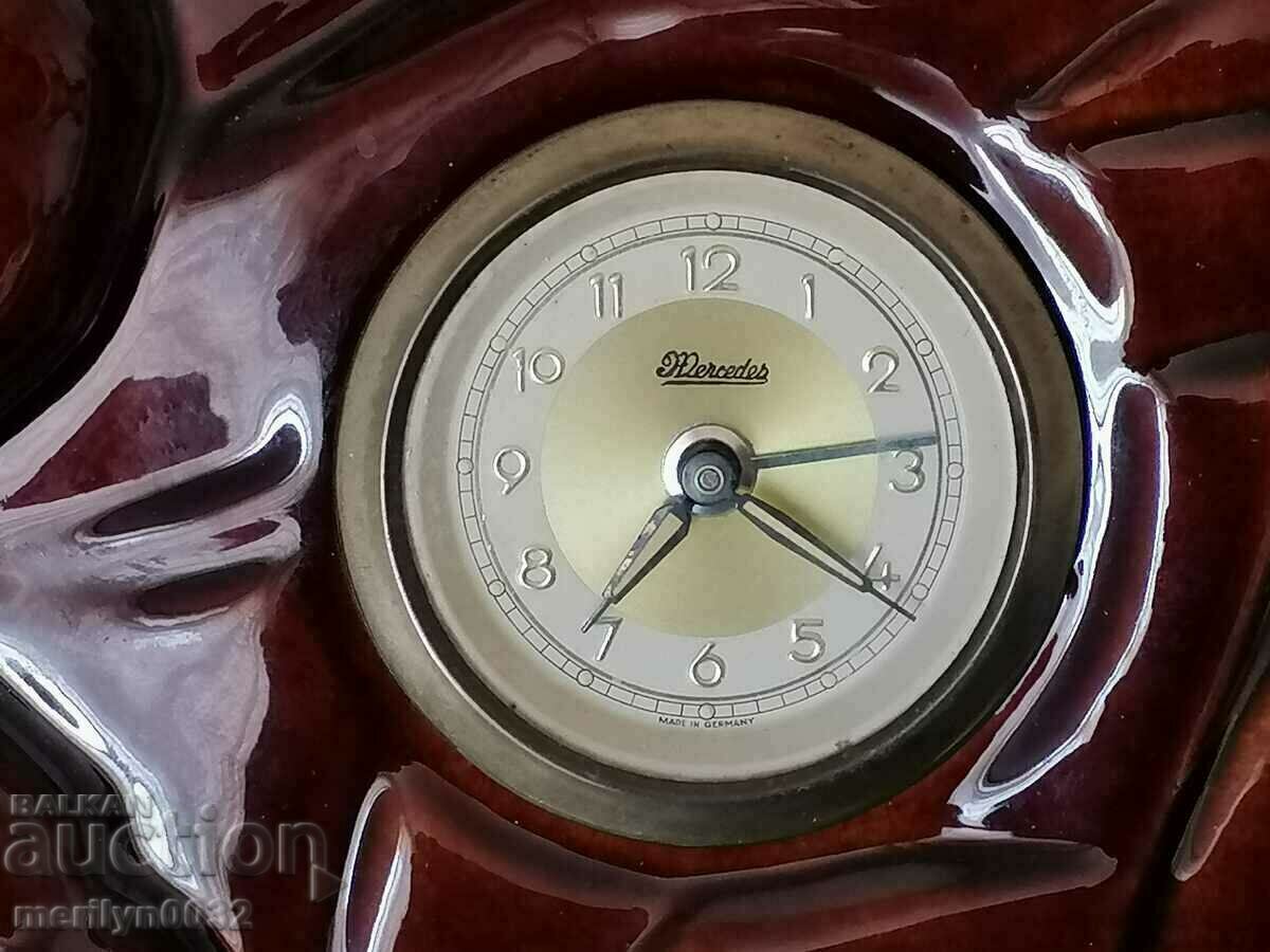 Mercedes Art Deco table clock in porcelain shape with price 259.00 BGN | € 132.42