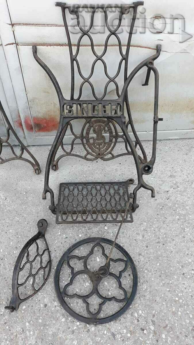 antique sewing machine SINGER cast iron feet - 7