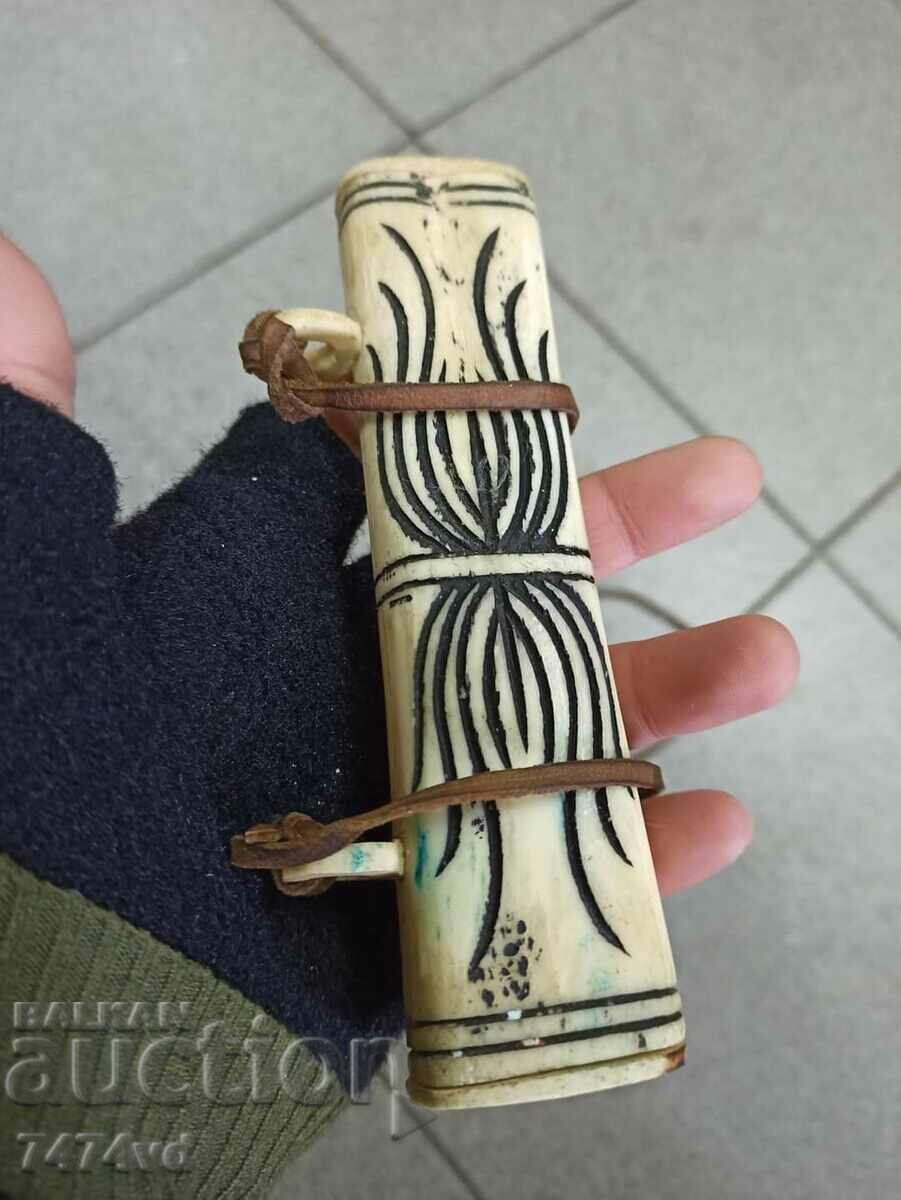 Delivery of Old bone sheath Delivery of Old bone sheath