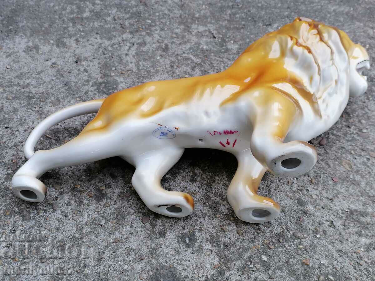 Πορσελάνινη φιγούρα ειδώλιο λιονταριού πορσελάνη - 5