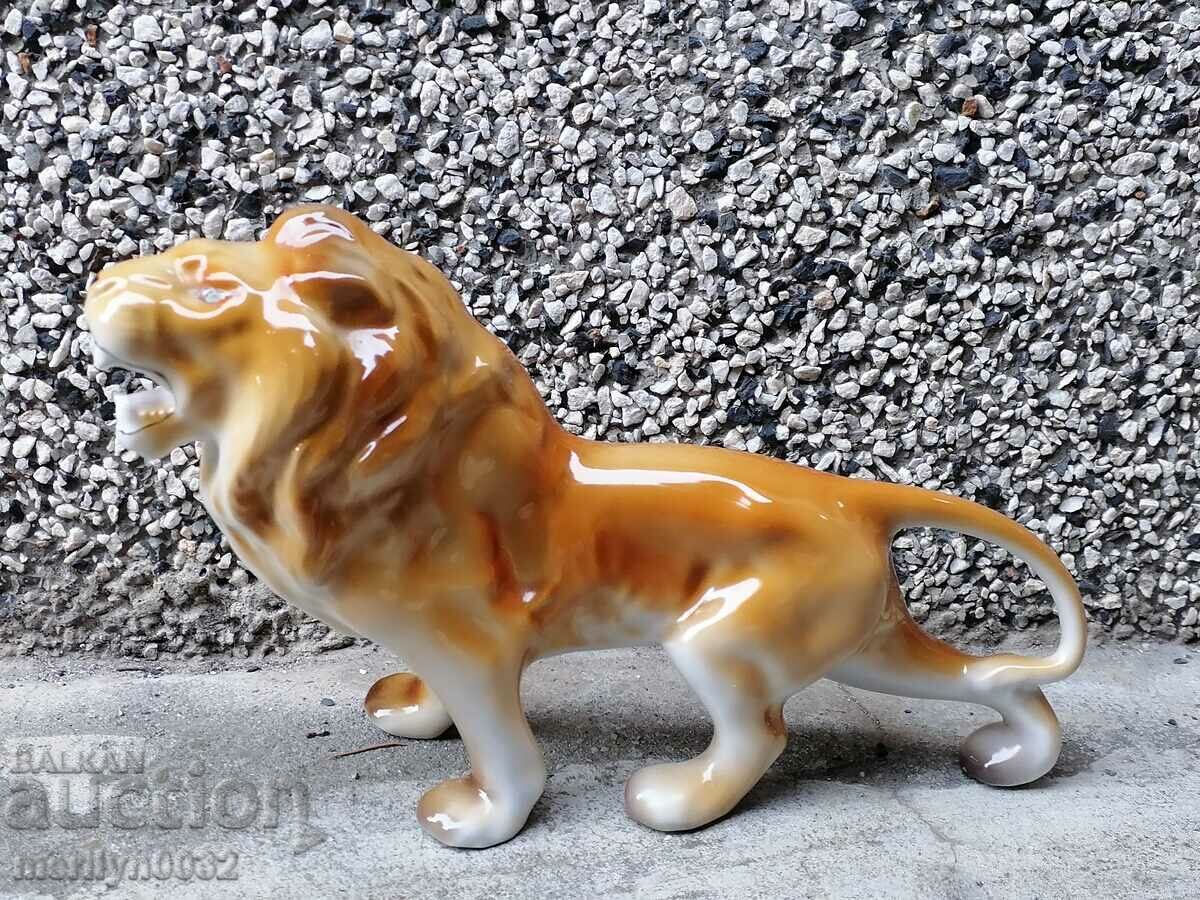 Πορσελάνινη φιγούρα ειδώλιο λιονταριού πορσελάνη - 6