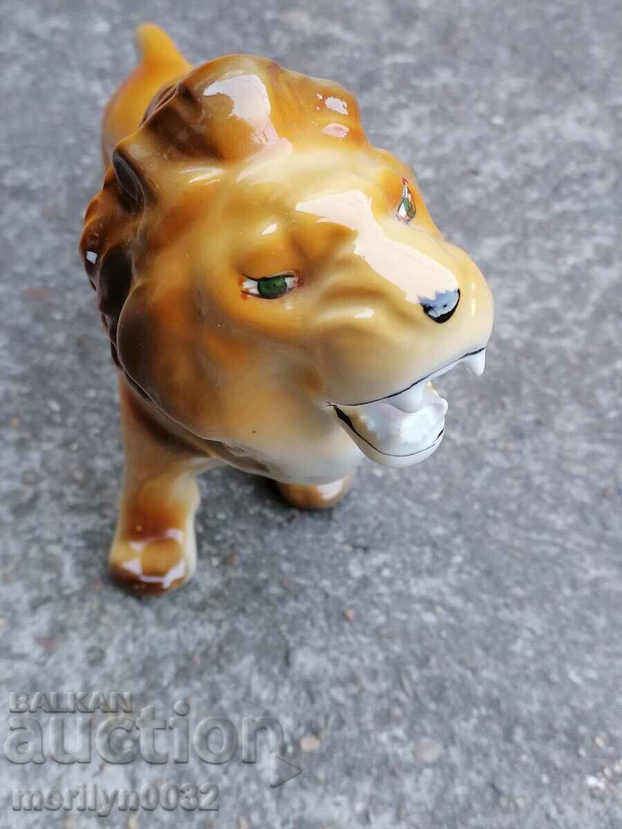 Πορσελάνινη φιγούρα ειδώλιο λιονταριού πορσελάνη - 7