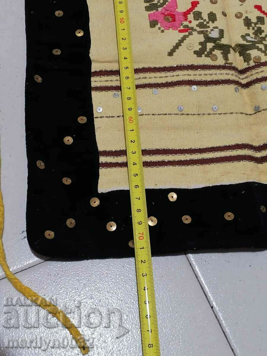 Auction  Old woven embroidered embroidered apron with tinsel wear sukman