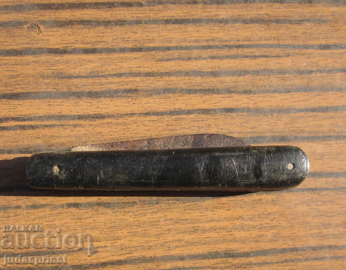 Bulgarian Revival shepherd's pocket knife bone handle with price 10.00 BGN | € 5.11 Bulgarian Revival shepherd's pocket knife bone handle with price 10.00 BGN | € 5.11