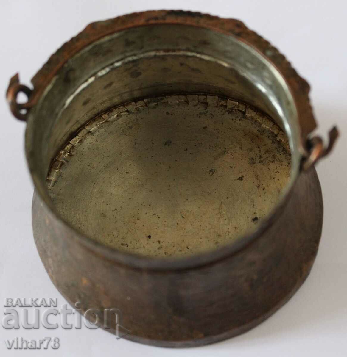 Delivery of A little less