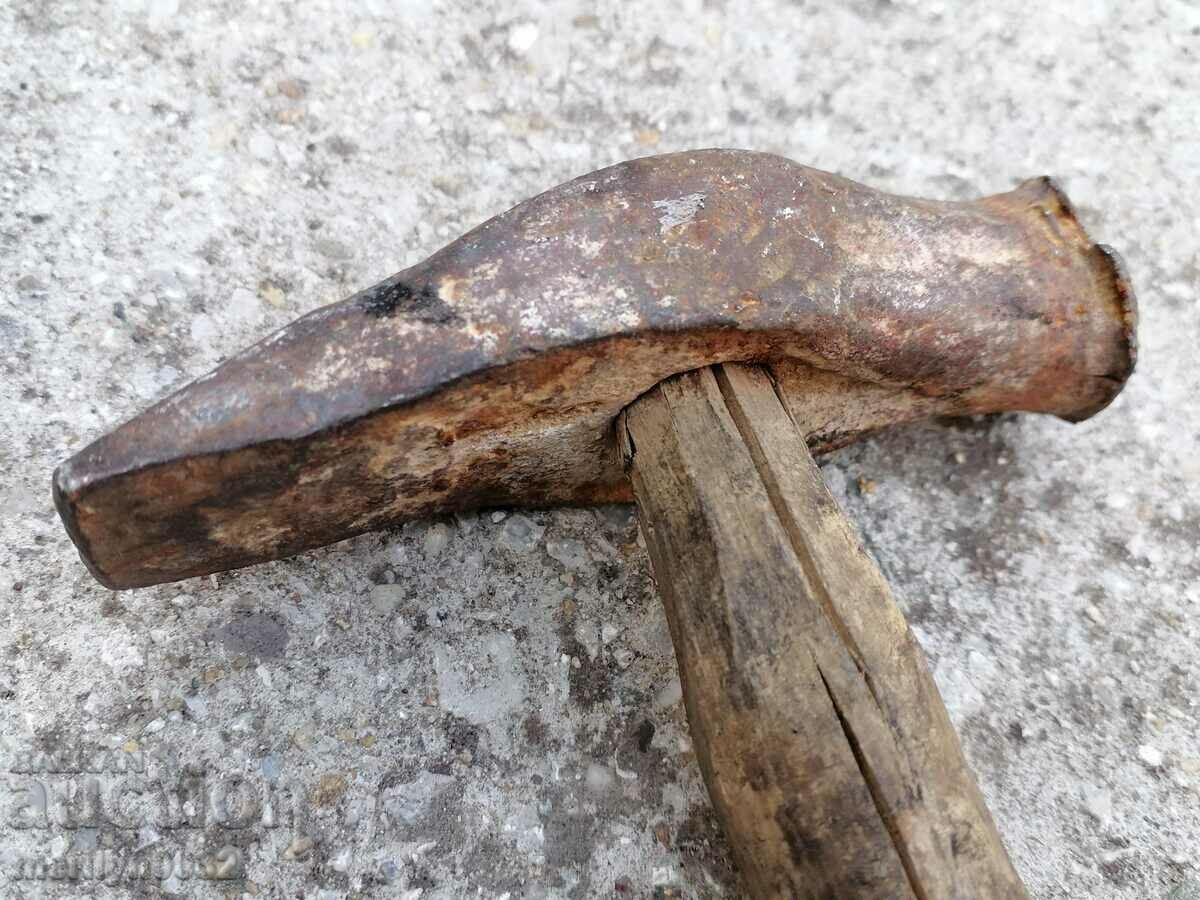 Πολύ παλιό σφυρί πάνω από 100 χρόνια, εργαλείο από σφυρήλατο σίδερο