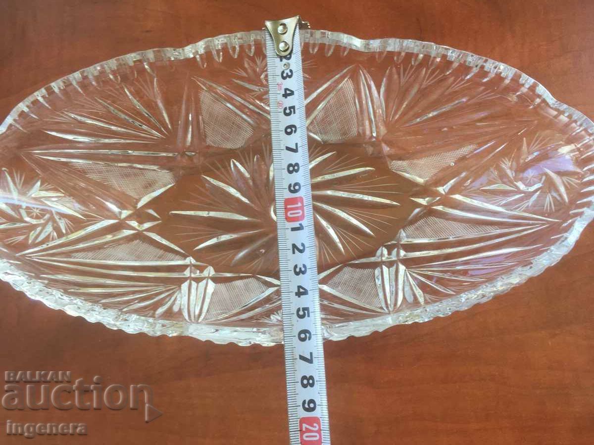 Licitație CUPA MASIVA CRYPAL ELLIPSE DIN ANII 80 Licitație CUPA MASIVA CRYPAL ELLIPSE DIN ANII 80