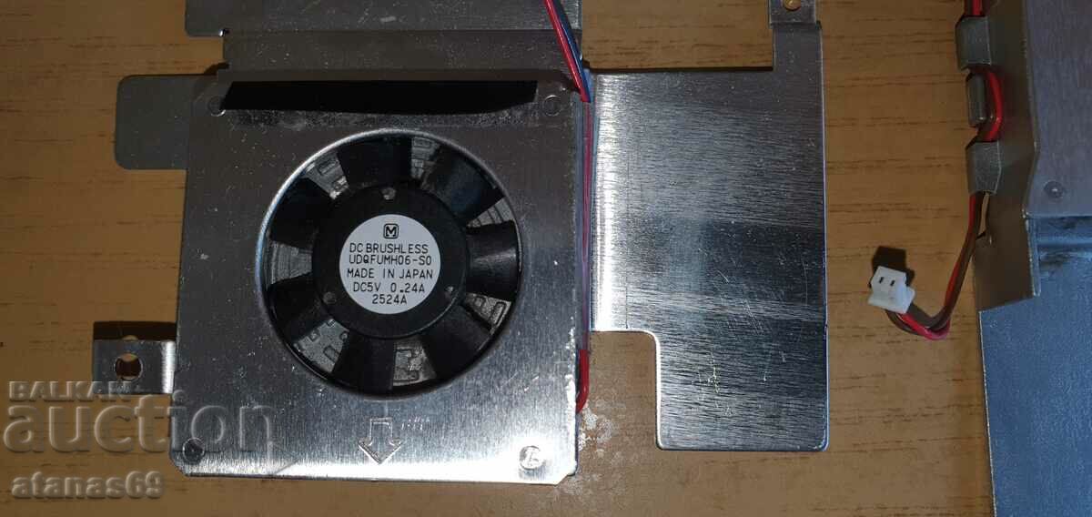 Laptop fans - electronic scrap №75 with price 8.99 BGN | € 4.60 Laptop fans - electronic scrap №75 with price 8.99 BGN | € 4.60