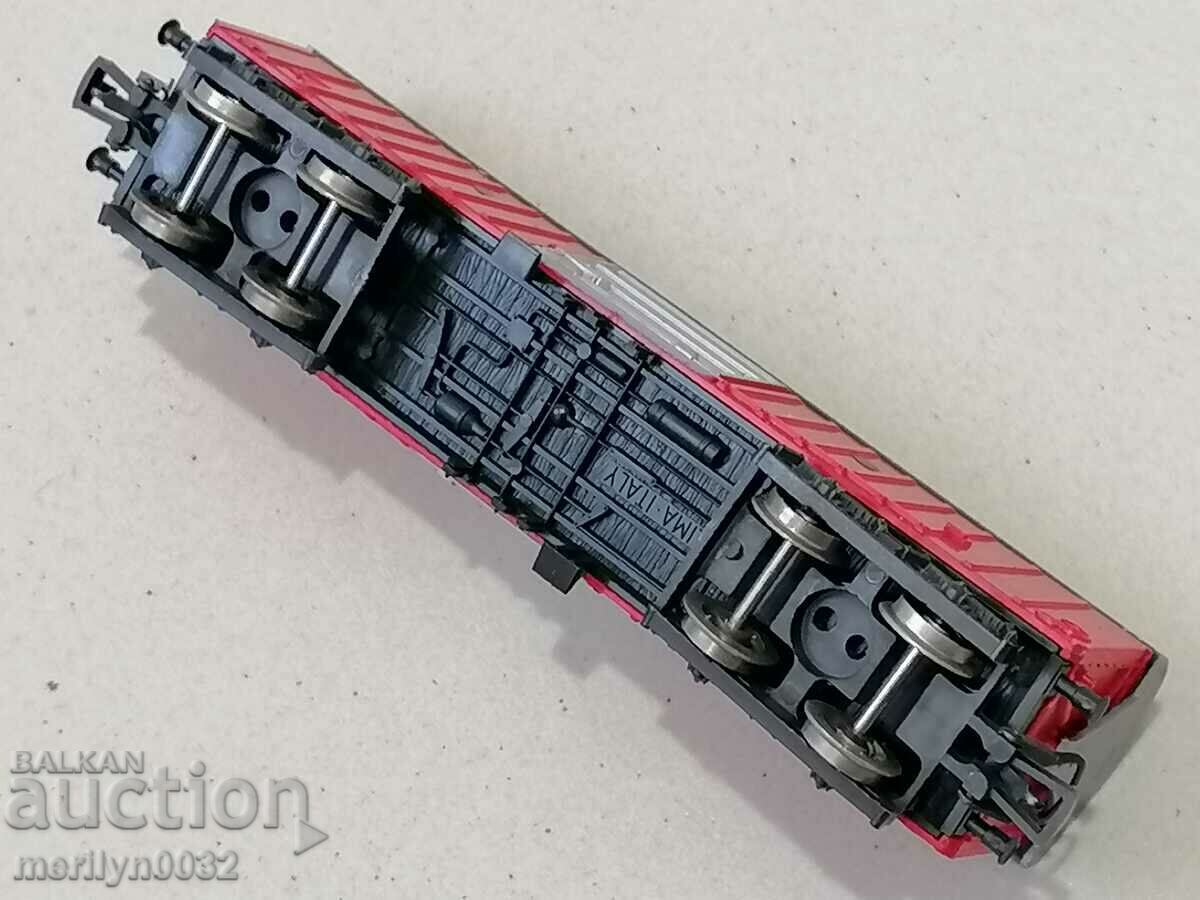 Αυτοκίνητο παιχνίδι από το τρένο της Ιταλίας - 7 Αυτοκίνητο παιχνίδι από το τρένο της Ιταλίας - 7