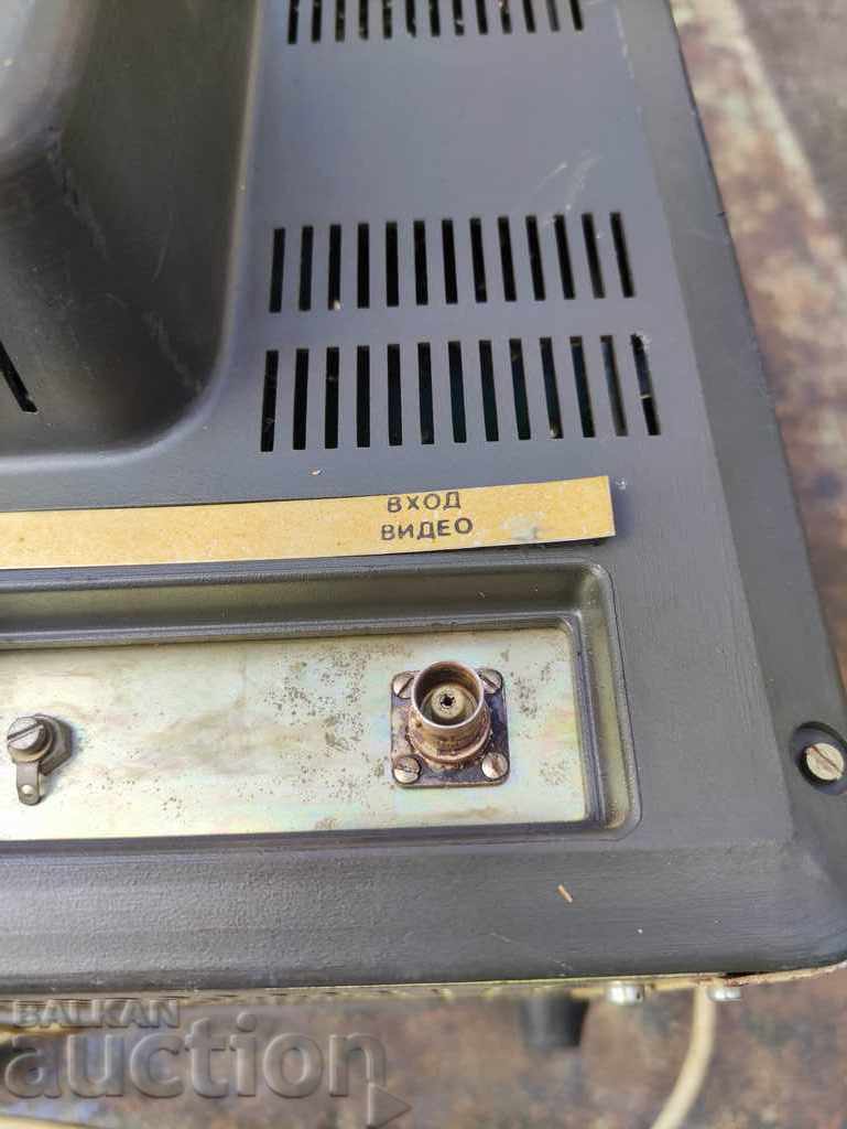 Livrarea monitor pentru Pravetz 82 Livrarea monitor pentru Pravetz 82