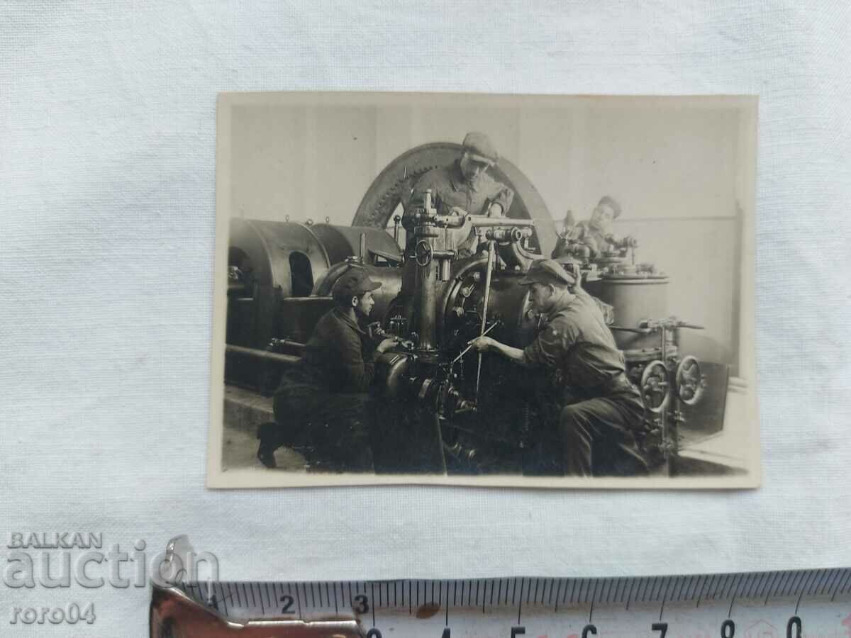 PHOTO IDYLLY - VARNA with price 8.99 BGN | € 4.60 PHOTO IDYLLY - VARNA with price 8.99 BGN | € 4.60