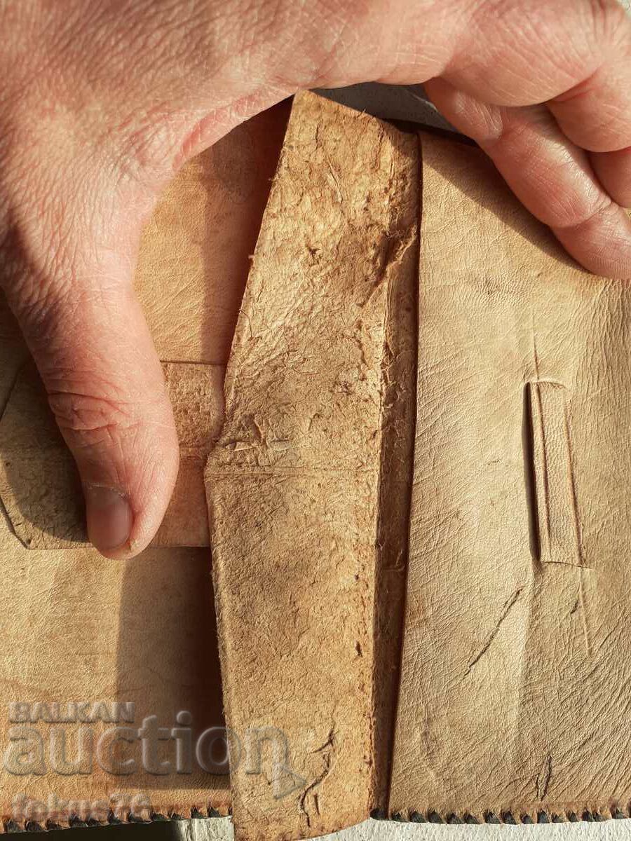 Old snakeskin wallet - 5 Old snakeskin wallet - 5