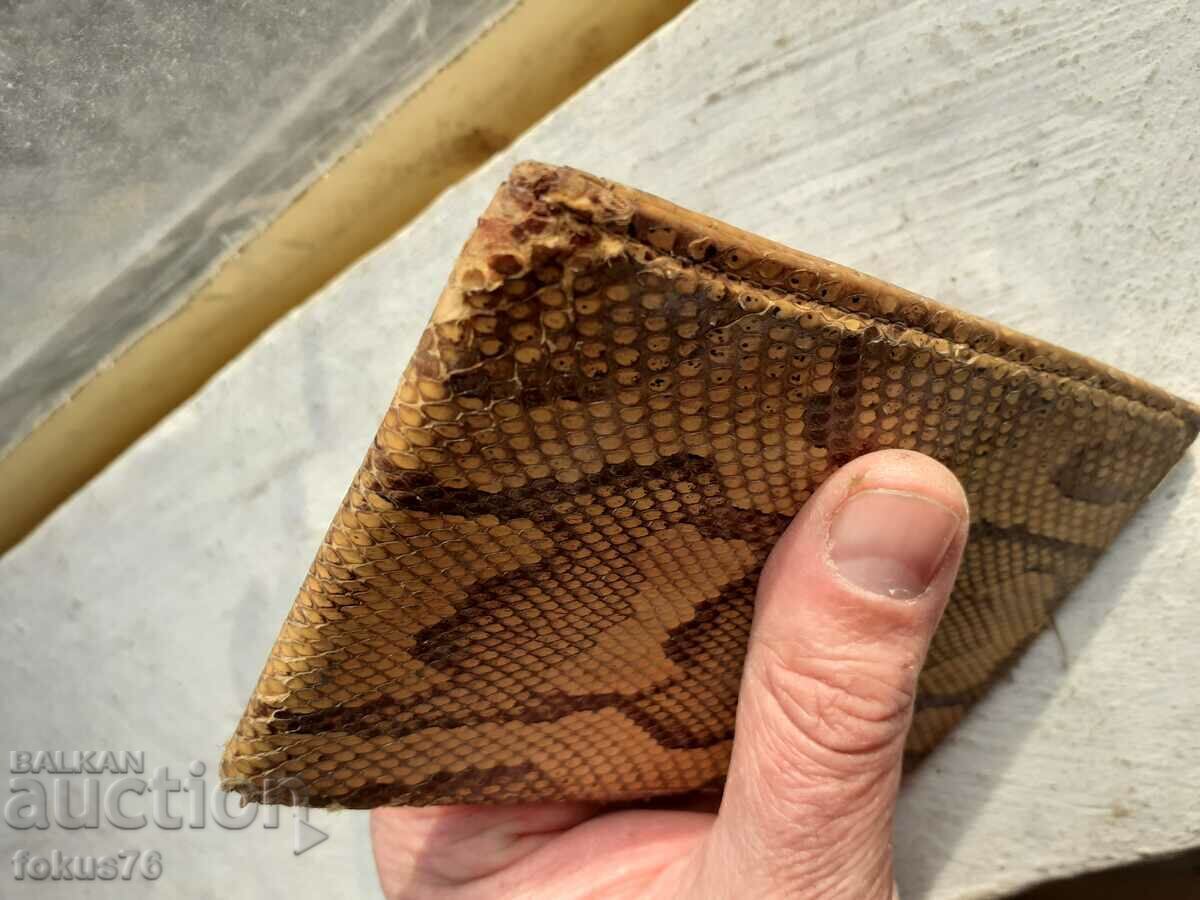 Old snakeskin wallet - 5 Old snakeskin wallet - 5