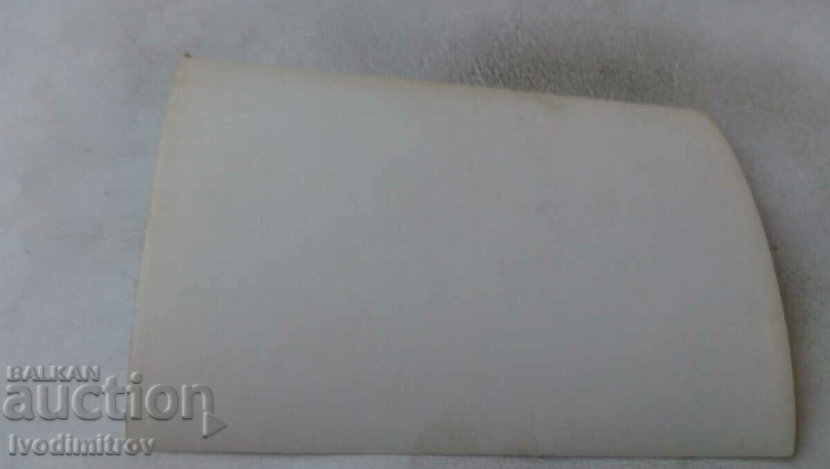 Photo Two men in the sea with price 1.45 BGN | € 0.74 Photo Two men in the sea with price 1.45 BGN | € 0.74