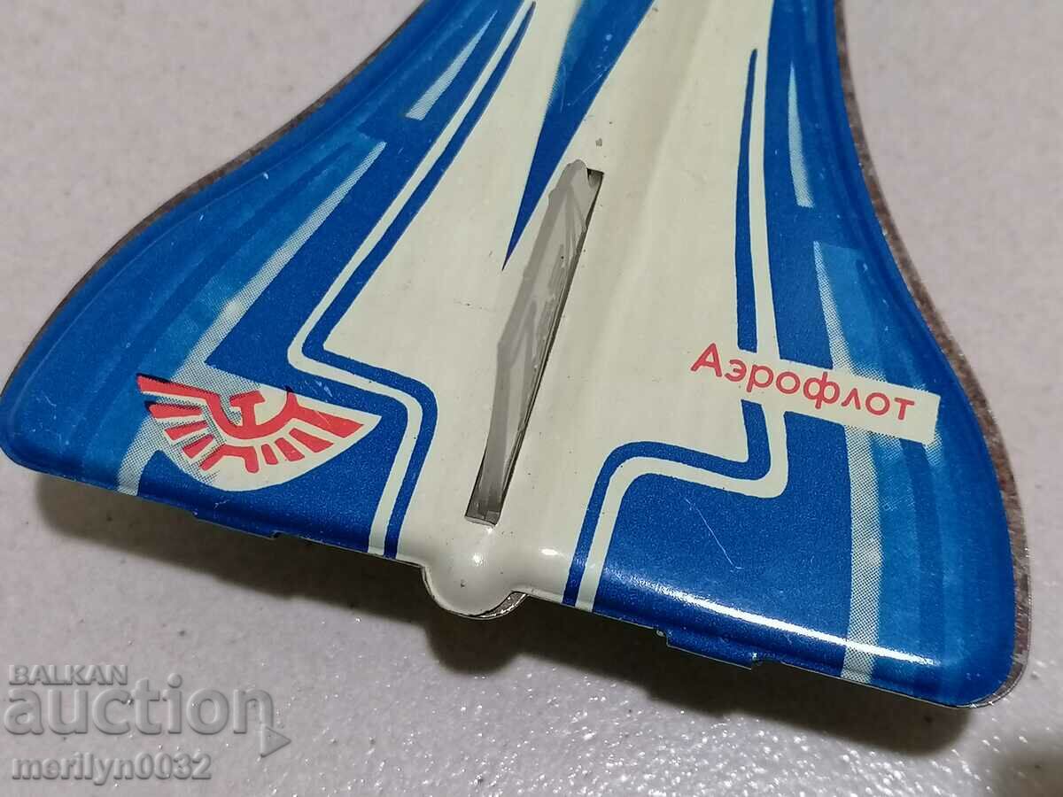 Παράδοση Παλιό παιχνίδι από κασσίτερο αεροπλάνο ΕΣΣΔ Παράδοση Παλιό παιχνίδι από κασσίτερο αεροπλάνο ΕΣΣΔ