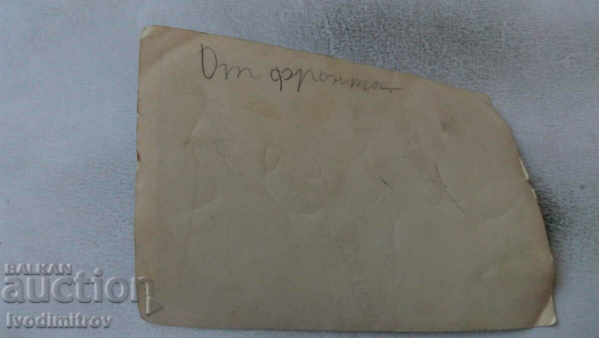 Photo Pressure soldiers and a soldier with a flare with price 1.35 BGN | € 0.69 Photo Pressure soldiers and a soldier with a flare with price 1.35 BGN | € 0.69