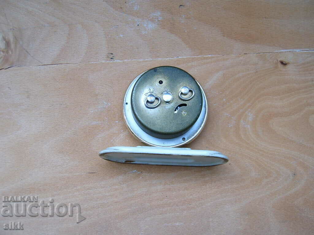 alarm clock Slava with price 10.00 BGN | € 5.11 alarm clock Slava with price 10.00 BGN | € 5.11