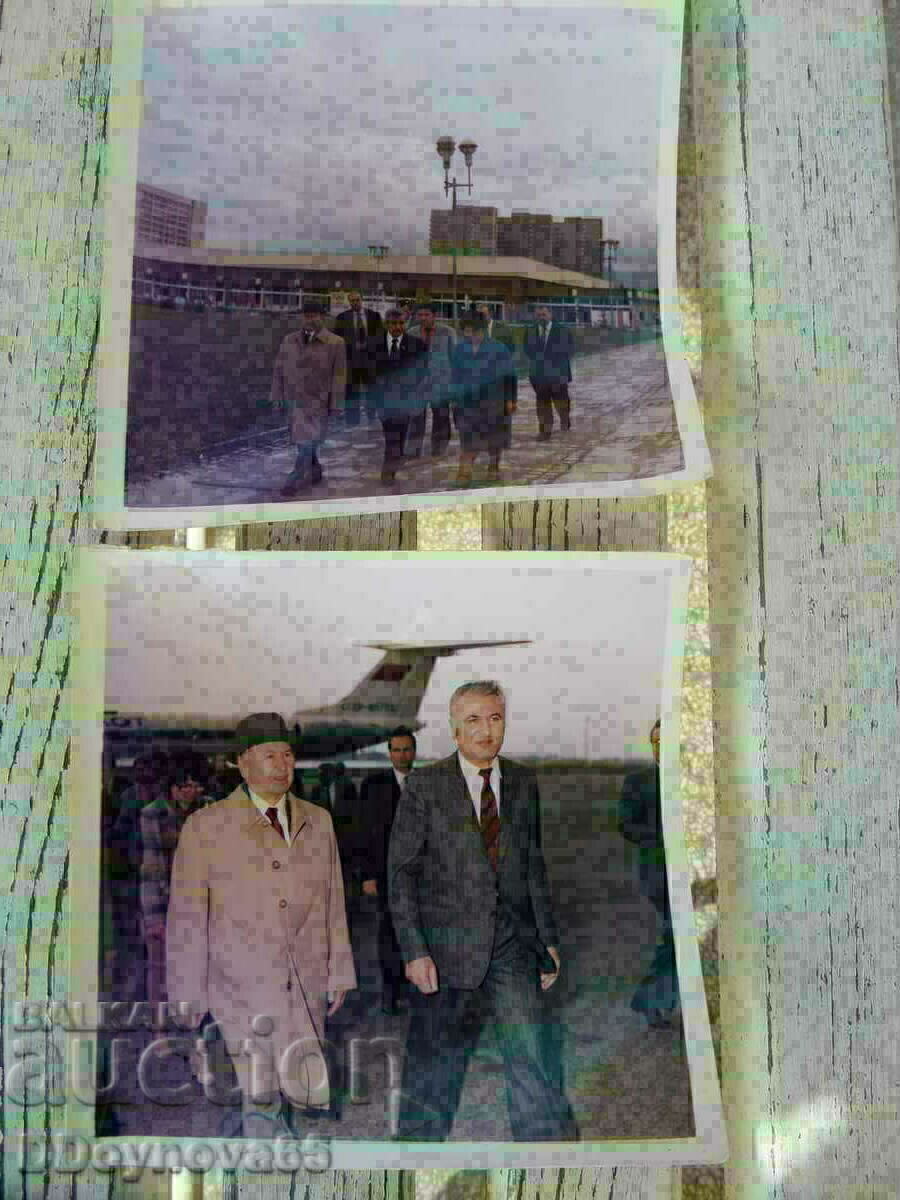 2 pcs. photos, politicians, Alexander Lilov, delegation 2 pcs. photos, politicians, Alexander Lilov, delegation