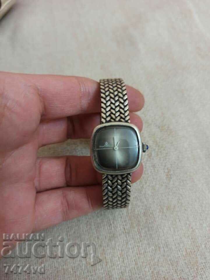 BAUME & MERCIER-Silver women's watch, silver chain