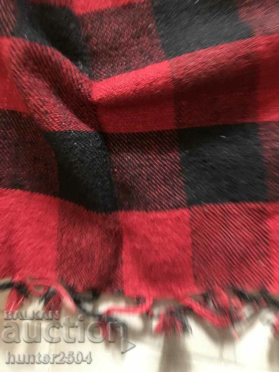 Carpet, rug-wool, 212/235 cm with price 199.95 BGN | € 102.23 Carpet, rug-wool, 212/235 cm with price 199.95 BGN | € 102.23