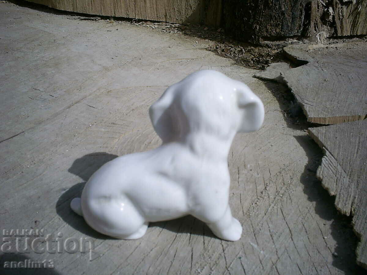 Auction OLD PORCELAIN DOG MARKED Auction OLD PORCELAIN DOG MARKED
